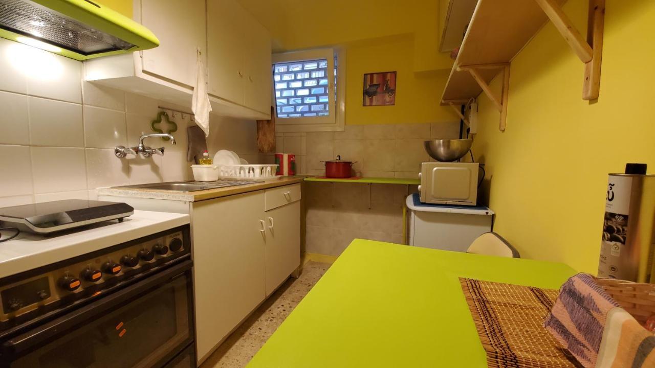 Sakura Hut Opposite The Panathenaic Stadium エクステリア 写真